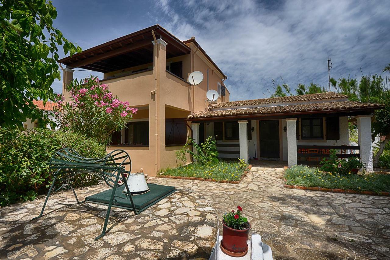 Villa Sofia Агиос-Георгиос Экстерьер фото